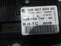 Блок управления климатической установкой на Skoda Octavia A5 — фото 4