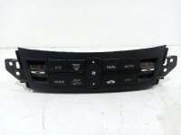 Блок управления климатической установкой на Honda Accord CP — фото 1