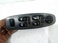 Блок управления стеклоподъемниками на Hyundai Accent LC — фото 1