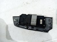 Кнопка стеклоподъемника на Honda Accord CW — фото 2