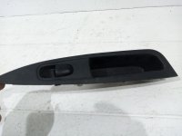 Кнопка стеклоподъемника на Nissan Qashqai J11 — фото 1
