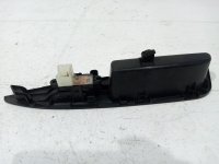 Кнопка стеклоподъемника на Nissan Qashqai J11 — фото 4