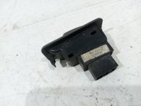 Кнопка стеклоподъемника на Mitsubishi Pajero V30/V40 — фото 3