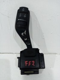 Переключатель стеклоочистителей на Ford Focus II — фото 1
