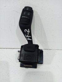 Переключатель стеклоочистителей на Ford Focus II — фото 2