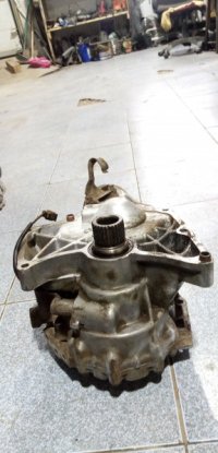 Коробка раздаточная на Nissan Lucino N15 — фото 4