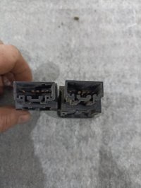 Кнопка обогрева сидений на Mazda 3 BK — фото 2