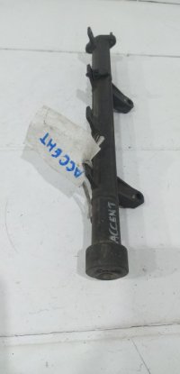Рампа топливная на Hyundai Accent LC — фото 2