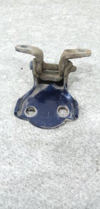 Петля двери задней левой верхняя на Honda Civic EJ — фото 3