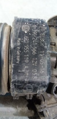 Трапеция дворников в сборе на Volkswagen Polo Mk5 — фото 4