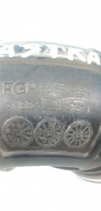Патрубок воздушного фильтра на Opel Astra H — фото 3