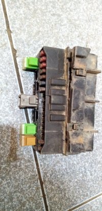 Блок предохранителей на Nissan Almera N15 — фото 2