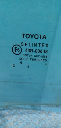 Стекло двери задней левой на Toyota Avensis T250 — фото 3