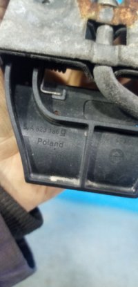 Крючок капота на Skoda Rapid NH3 — фото 3