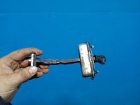 Ограничитель двери на Kia Ceed ED — фото 3