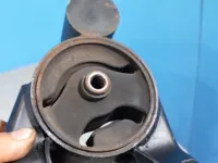 Опора двигателя задняя на Hyundai i30 FD — фото 4