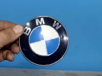 Эмблема на крышку багажника BMW X1 (2009-2012) — фото 1
