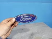 Эмблема на крышку багажника на Ford C-MAX Mk1 — фото 1