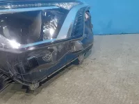 Фара правая на Toyota RAV4 XA40 — фото 10