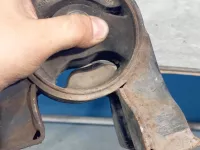Опора двигателя задняя на Hyundai i30 FD — фото 4