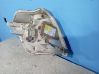 Фара правая на Honda Mobilio — фото 6