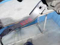Петля капота правая на Kia Ceed ED — фото 3
