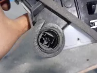 Замок двери передней левой на Toyota Tank — фото 4