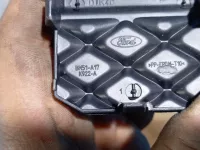 Заглушка буксировочного крюка на Ford Focus III — фото 4
