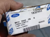 Повторитель на крыло желтый на Ford Transit (2013-н.в.) — фото 4