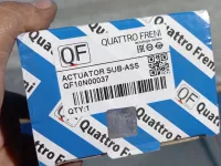 Форсунка омывателя фары правая на Nissan Qashqai J10 — фото 2