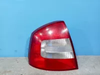 Фонарь задний левый на Skoda Octavia A5 — фото 2