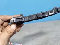 Кронштейн переднего бампера правый на Toyota Corolla E150 — фото 10