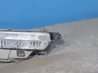 Указатель поворота правый белый на Toyota Fortuner AN160 — фото 3