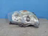 Фара правая на Toyota Auris E150 — фото 6