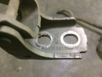 Петля двери передней левой верхняя на Renault Fluence — фото 3