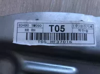 Стеклоподъемник электрический задний правый на Kia Cerato TD — фото 3