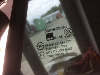 Стекло двери задней правой форточка на SsangYong Kyron D100 — фото 2