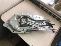 Стеклоподъемник электрический передний правый на Kia Cerato TD — фото 5