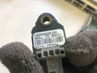 Датчик AIR BAG на Kia Cerato TD — фото 3