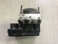 Блок ABS на Toyota Corolla E150 — фото 2