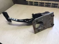 Педаль тормоза на Mitsubishi Lancer CY — фото 2