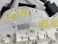 Замок двери задней левой на Skoda Fabia 5J — фото 2