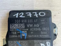 Блок управления AIR BAG на Volkswagen Passat B8 — фото 2