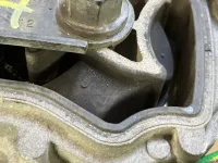 Опора двигателя на Land Rover Range Rover Evoque L538 — фото 2
