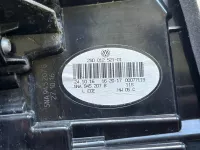 Фонарь задний наружный левый на Volkswagen Tiguan Mk 2 — фото 7