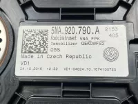 Панель приборов на Volkswagen Tiguan Mk 2 — фото 11