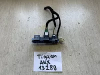 Адаптер USB сетевой на Volkswagen Tiguan Mk 2 — фото 1