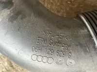 Патрубок воздушного фильтра на Audi Q5 8R — фото 3