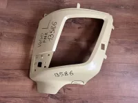 Рамка фары левой на Volvo — фото 1