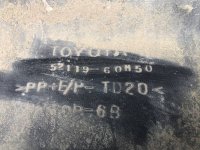 Бампер передний на Toyota Land Cruiser — фото 17